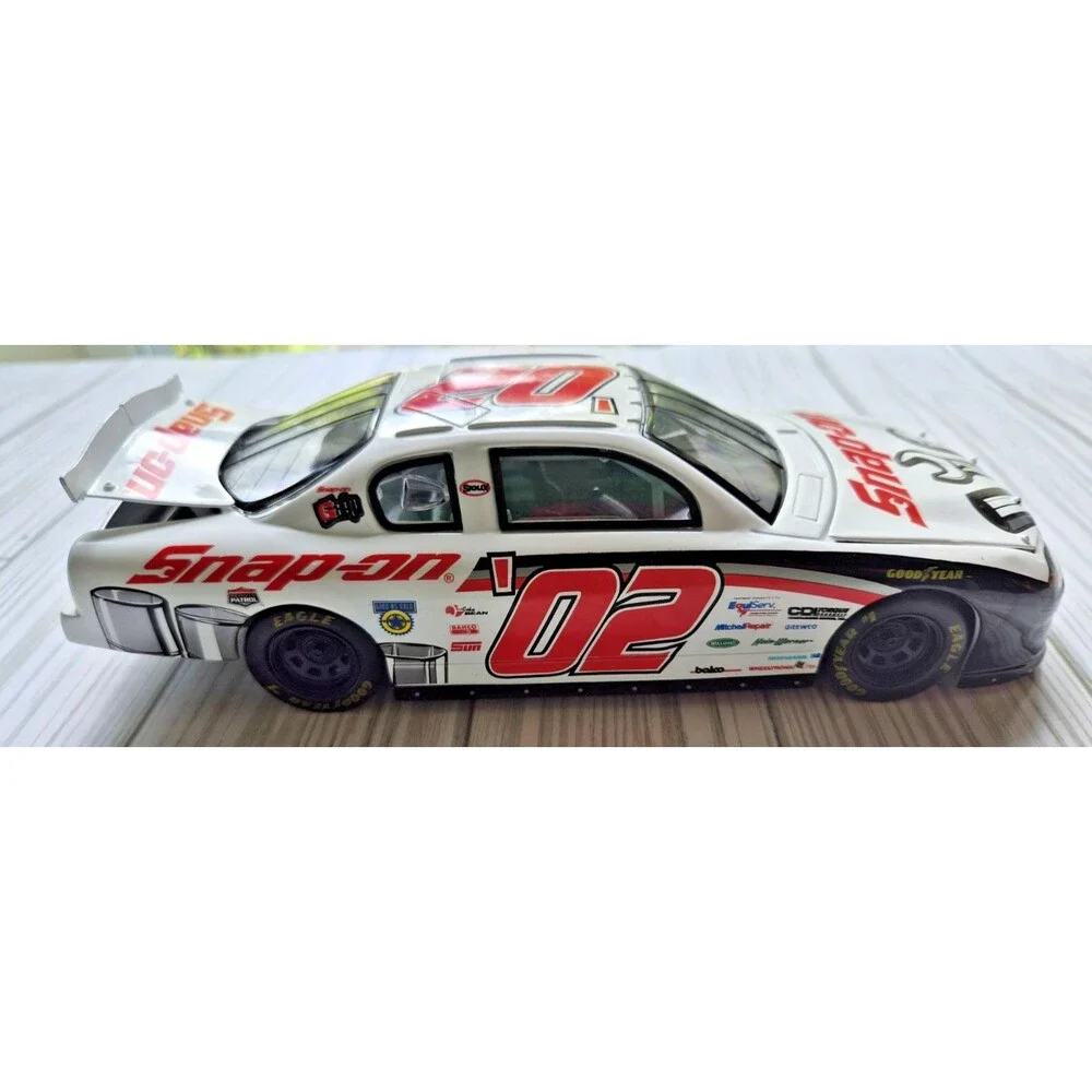2002 Racing Champions Snap-on Tools #02 Chevy Monte Carlo 1:24 Diecast Car NIB